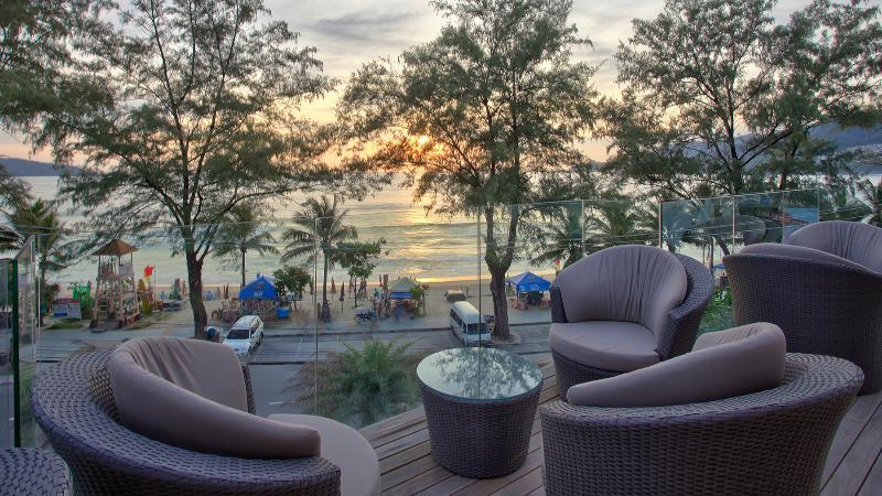 Phuket Graceland Resort & Spa - Teras
