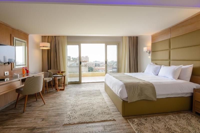 Royal Maadi Hotel - Oda