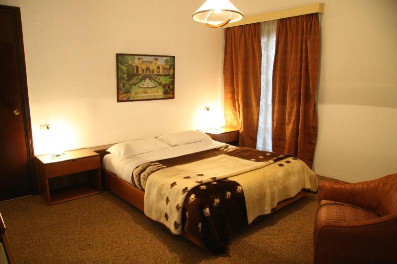 Royal Maadi Hotel - Oda