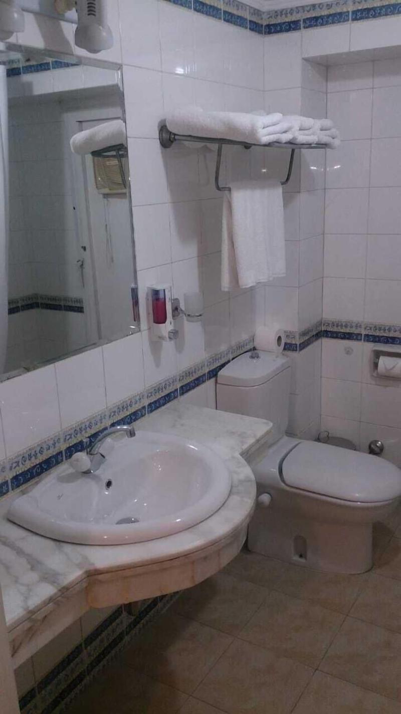 Royal Maadi Hotel - Oda