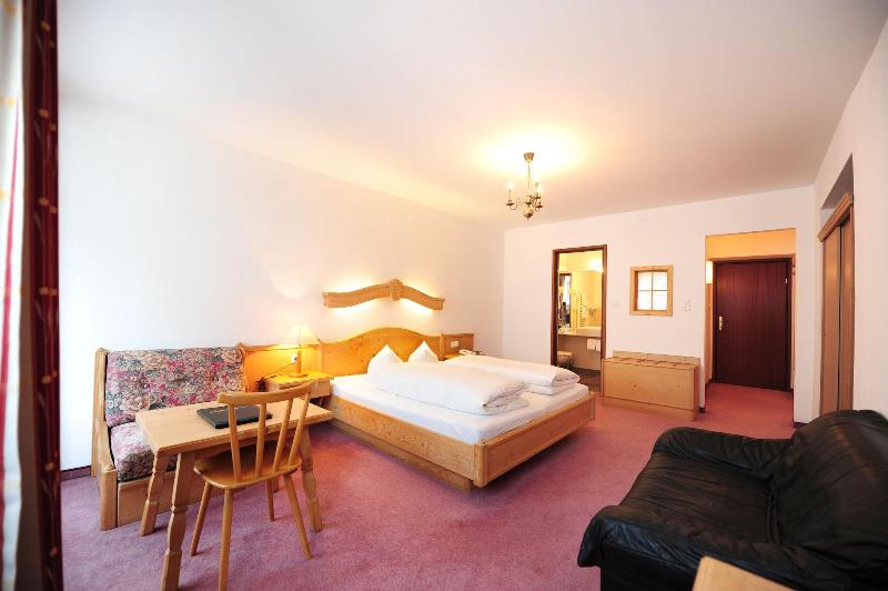 Hotel Krone - Oda