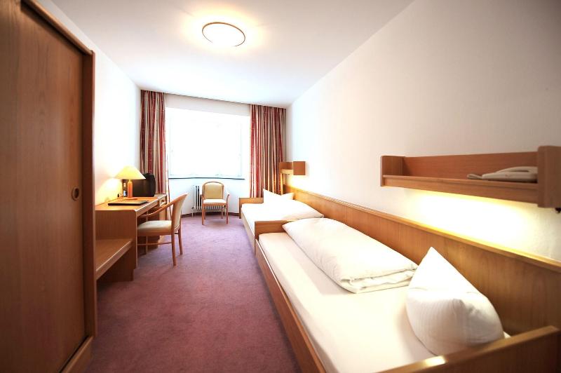 Hotel Krone - Oda