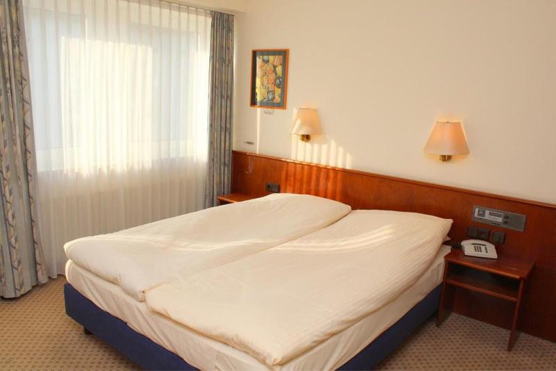 Hotel Elbroich Düsseldorf - Oda