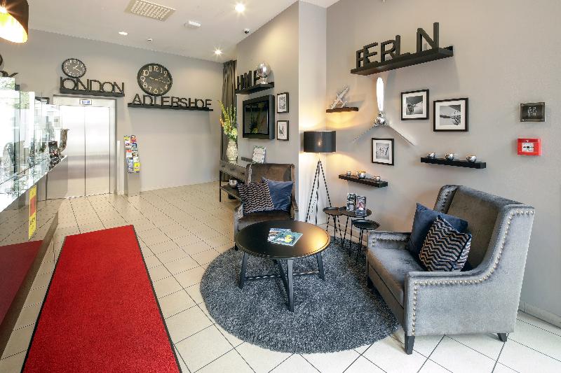 Airporthotel Berlin Adlershof - Lobi