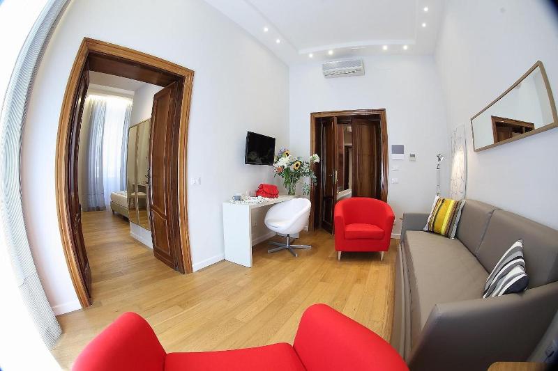 Sofia's Suites Guesthouse - Oda
