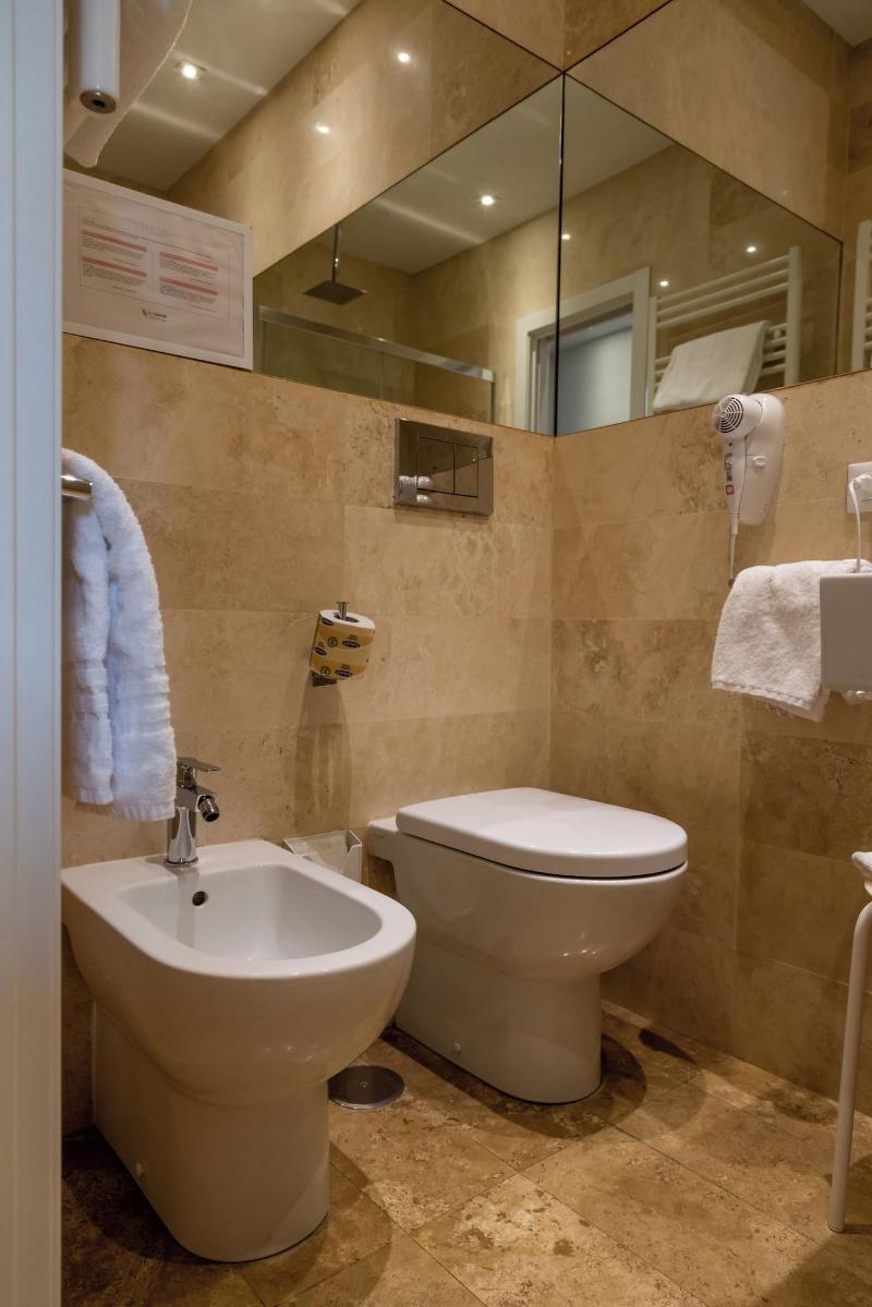 Sofia's Suites Guesthouse - Oda