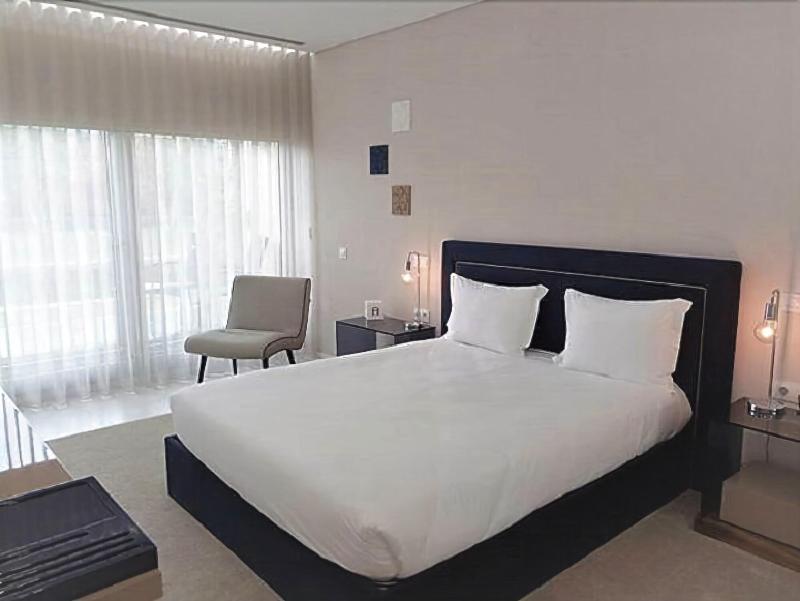 Fh Hotel - Oda