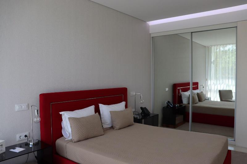Fh Hotel - Oda