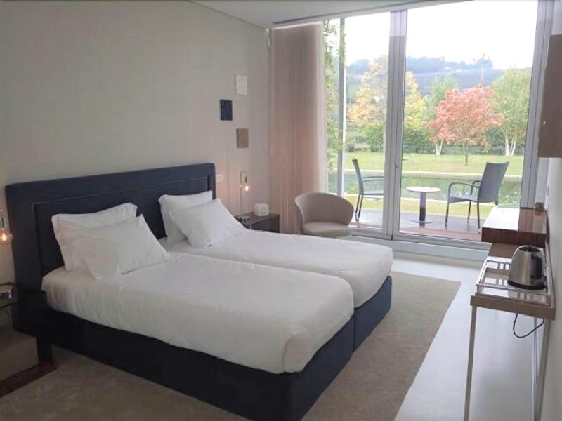 Fh Hotel - Oda