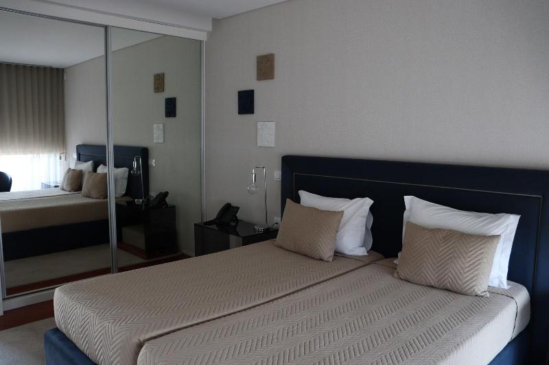 Fh Hotel - Oda