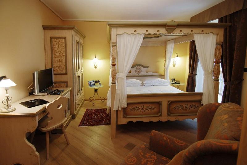 Hotel Bes & Spa - Oda