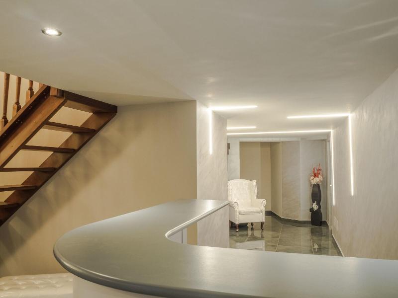 Operà Suites Roma - Lobi