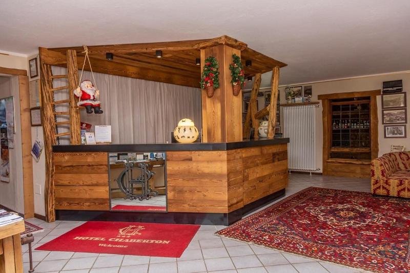 Hotel Chaberton - Lobi