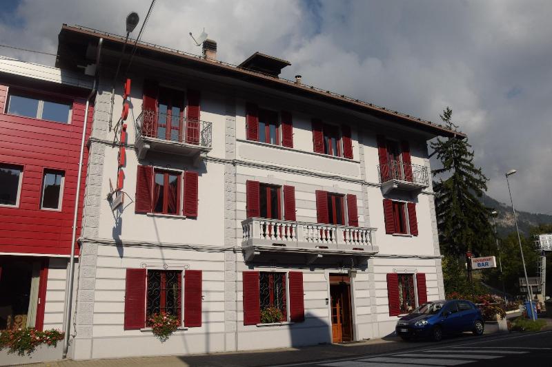 Hotel Chaberton - Genel