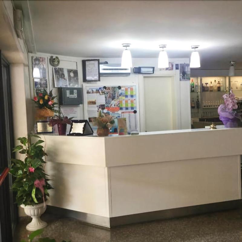 Hotel Diamante - Lobi