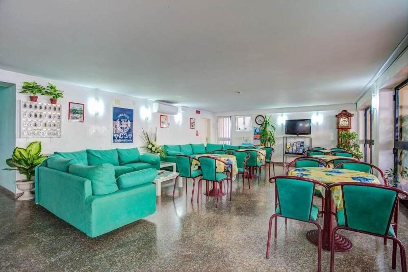 Hotel Diamante - Lobi