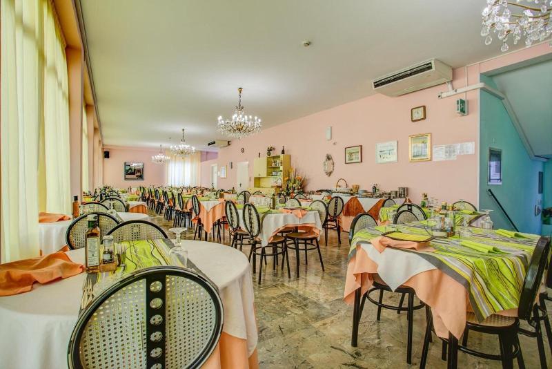 Hotel Diamante - Restoran
