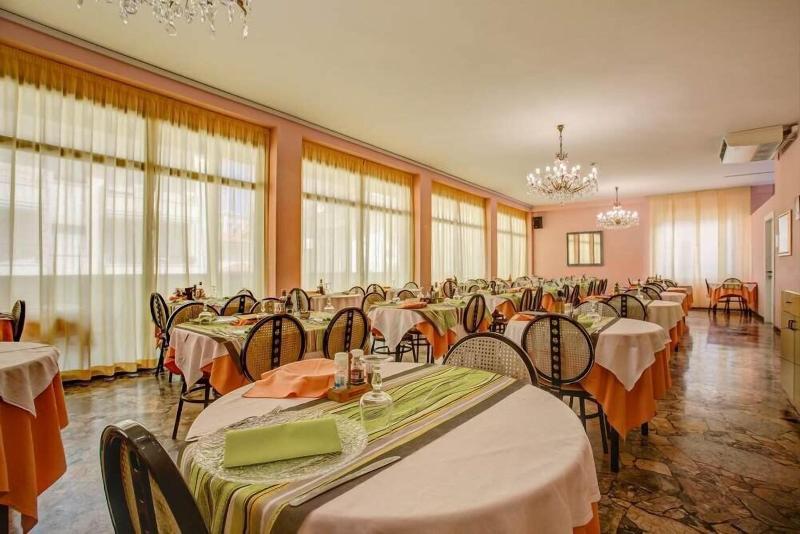 Hotel Diamante - Restoran