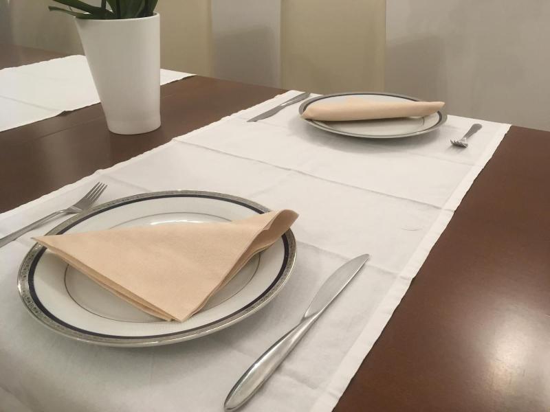 Robin Rooms - Restoran
