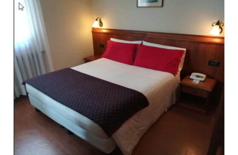 Hotel Edelweiss - Oda