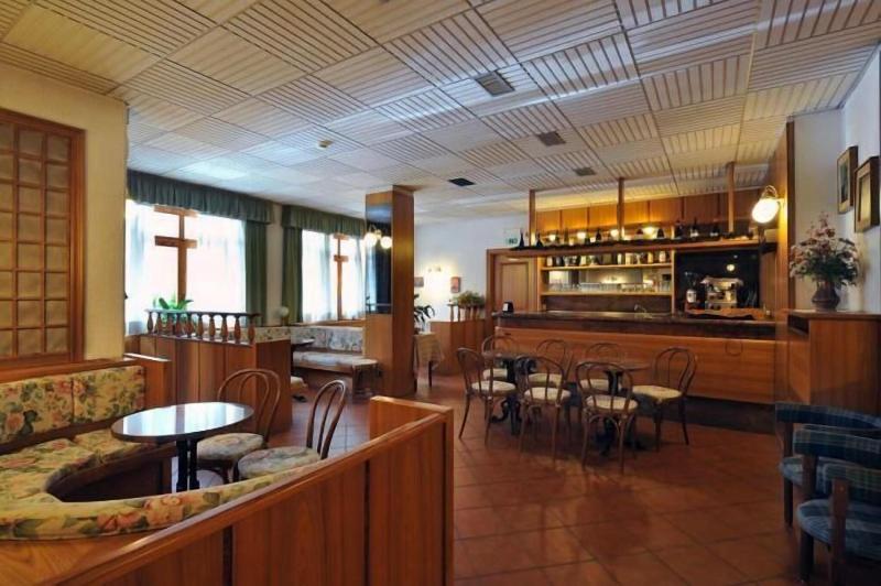 Hotel Beau Sejour - Bar