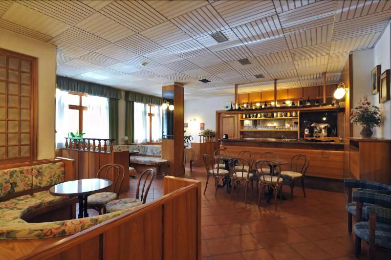 Hotel Beau Sejour - Bar