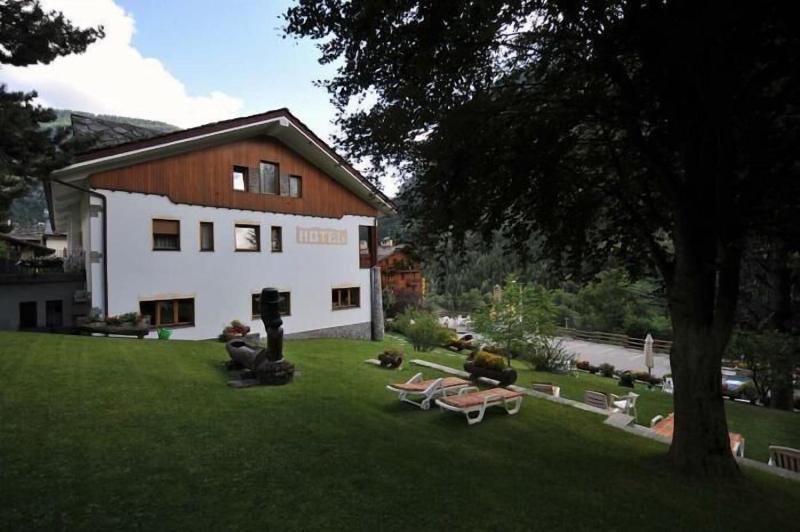 Hotel Beau Sejour - Genel