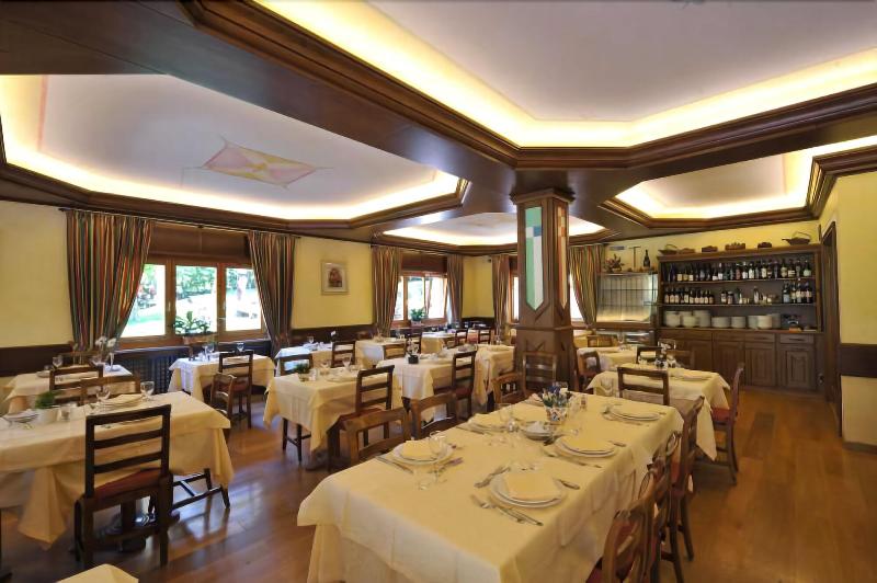 Hotel Beau Sejour - Restoran