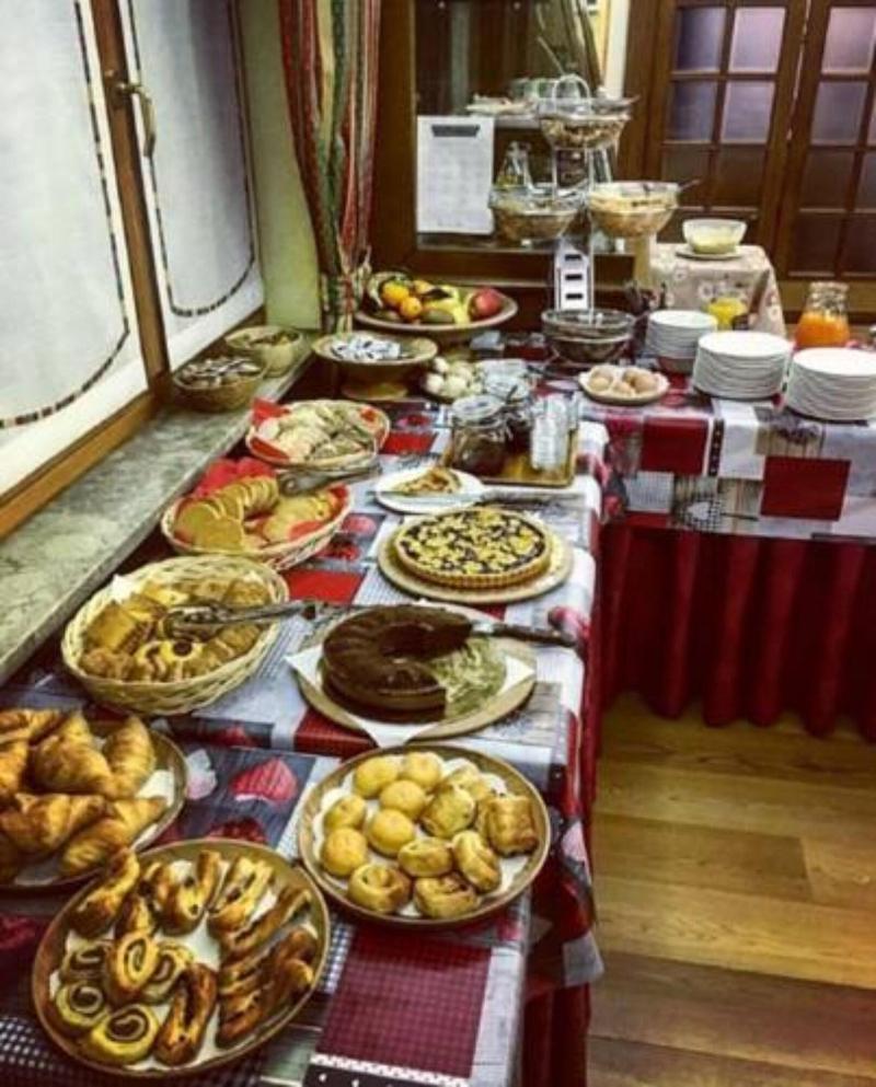 Hotel Beau Sejour - Restoran