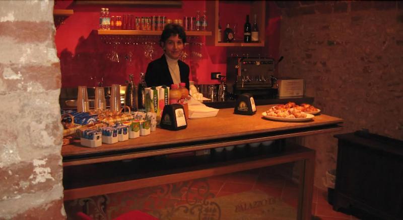 Palazzo Di Mezzo - Bar