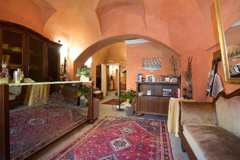Palazzo Di Mezzo - Lobi