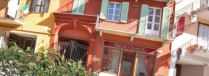Palazzo Di Mezzo - Genel