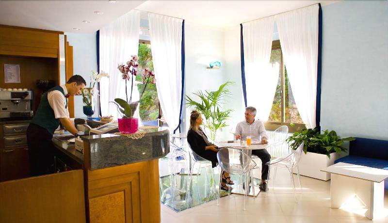 Hotel Mediterraneo - Bar