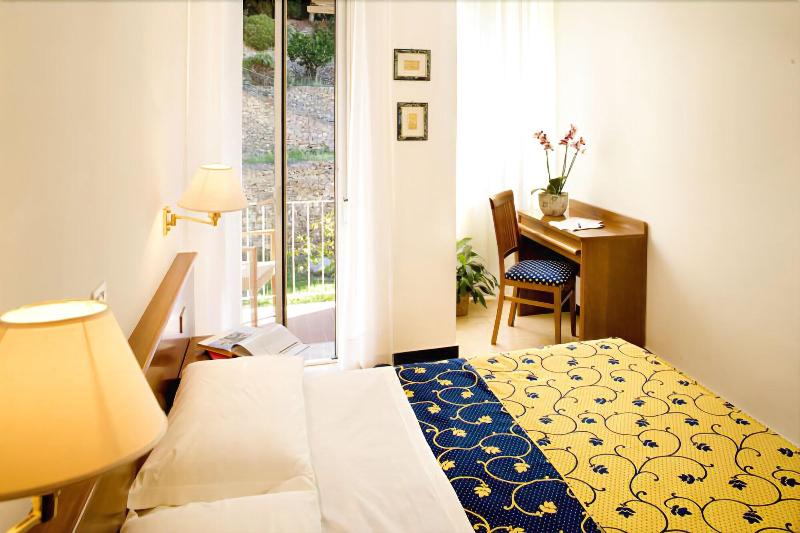 Hotel Mediterraneo - Oda