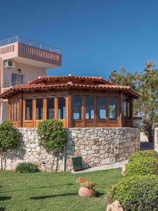 Petritos Rooms And Studios