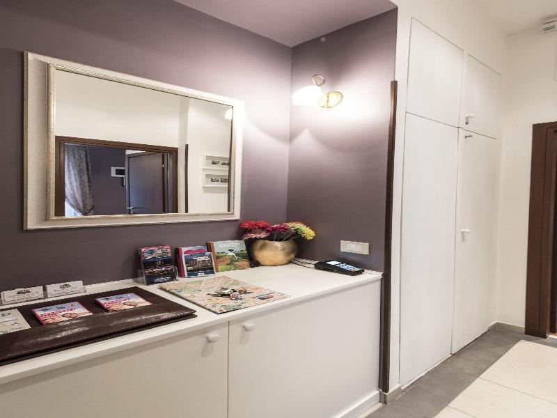 Vite Suites - Lobi