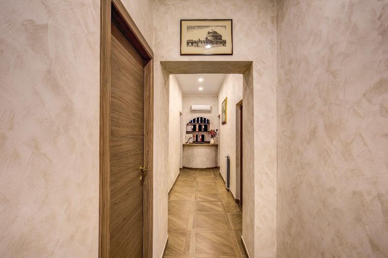 Amici Guesthouse - Lobi