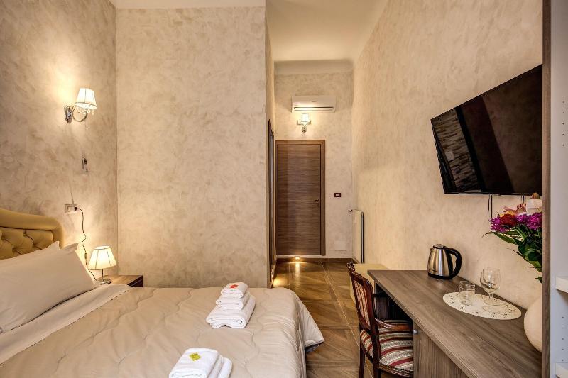 Amici Guesthouse - Oda