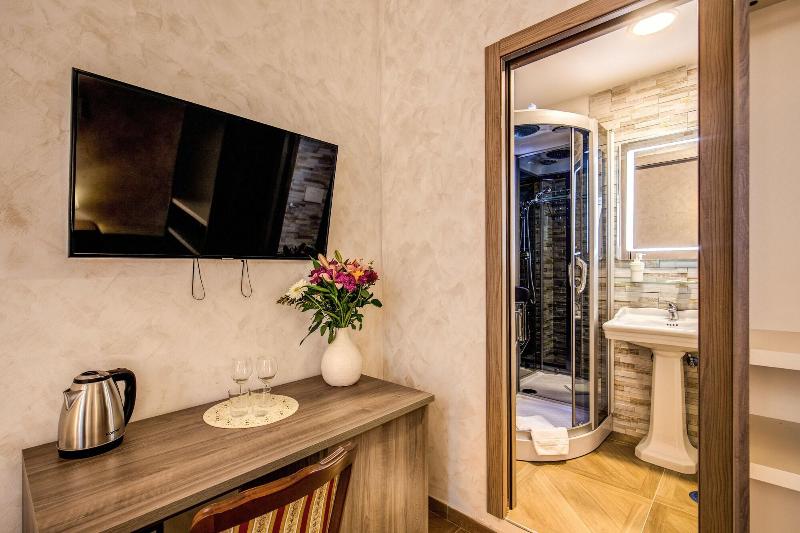 Amici Guesthouse - Oda