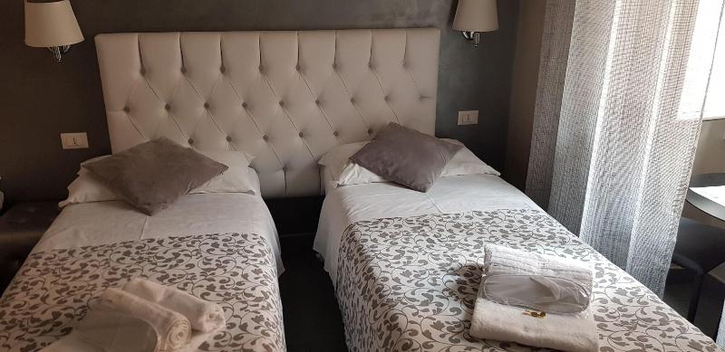 Relais Cavour Inn - Oda