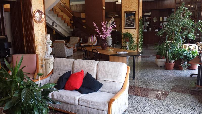 Hotel Sole - Lobi