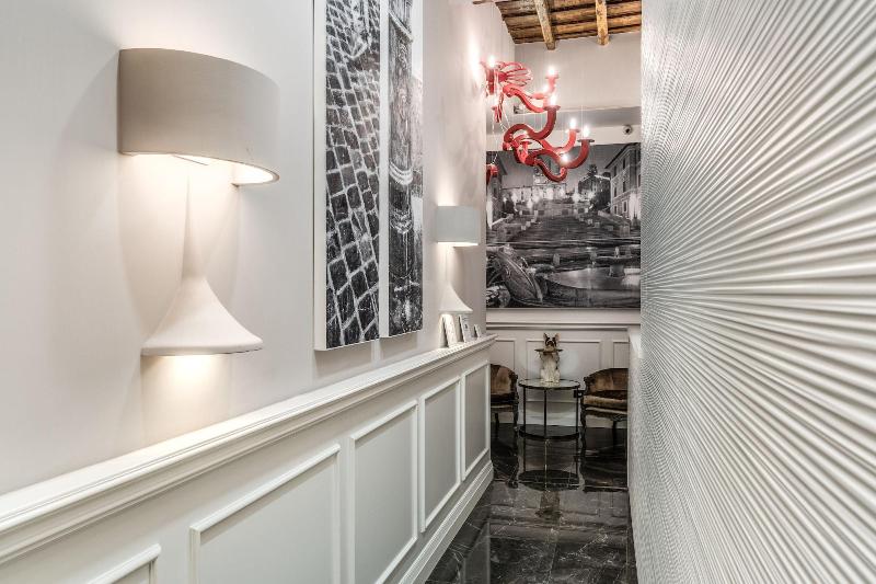 Rhea Silvia Luxury Rooms Spagna - Lobi