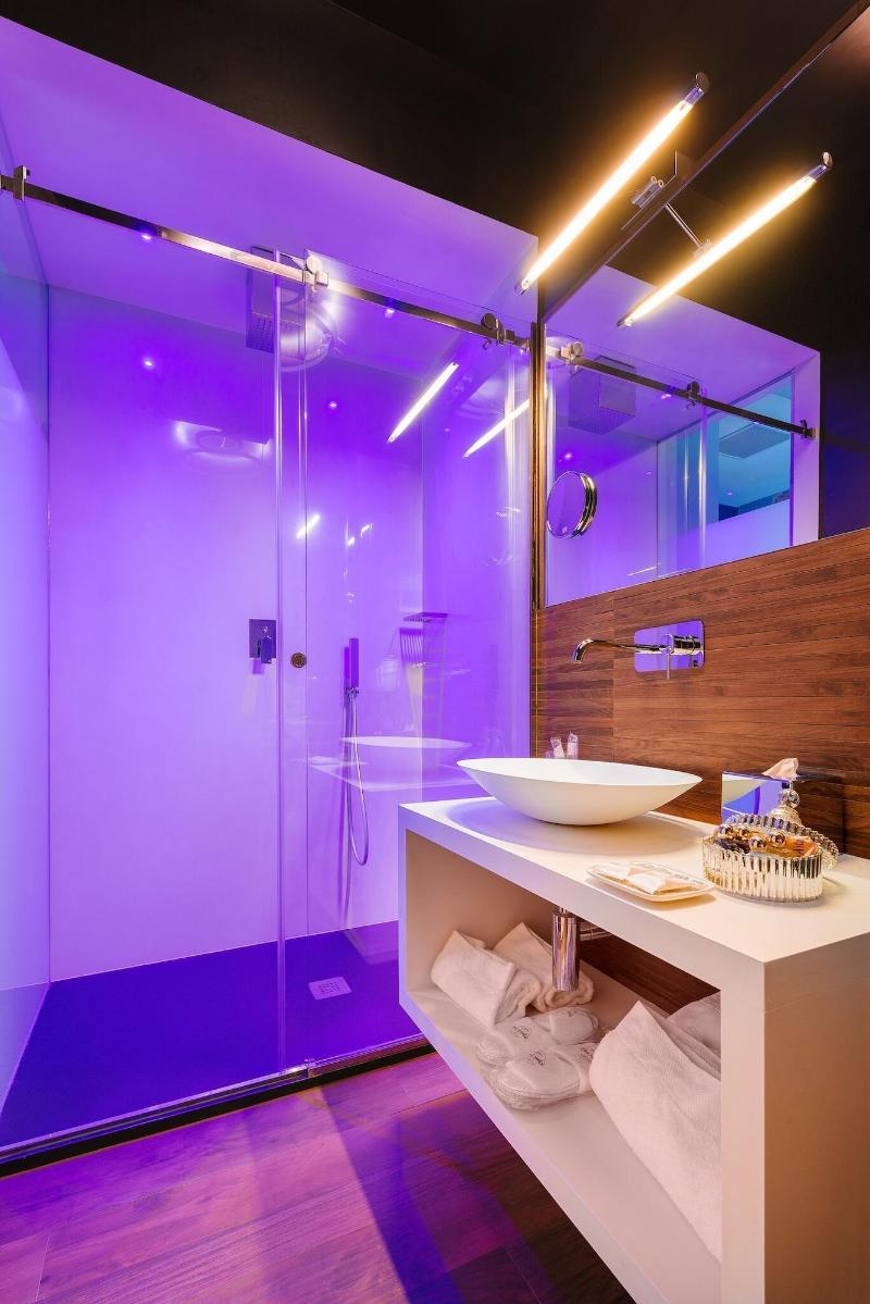 Rhea Silvia Luxury Rooms Spagna - Oda