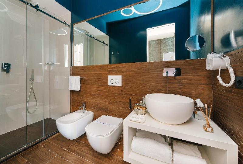 Rhea Silvia Luxury Rooms Spagna - Oda