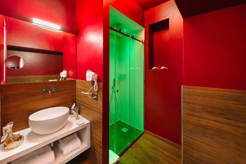 Rhea Silvia Luxury Rooms Spagna - Oda