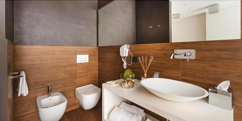 Rhea Silvia Luxury Rooms Spagna - Oda
