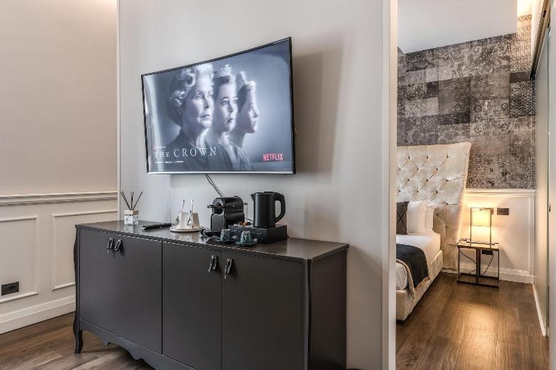 Rhea Silvia Luxury Rooms Spagna - Oda