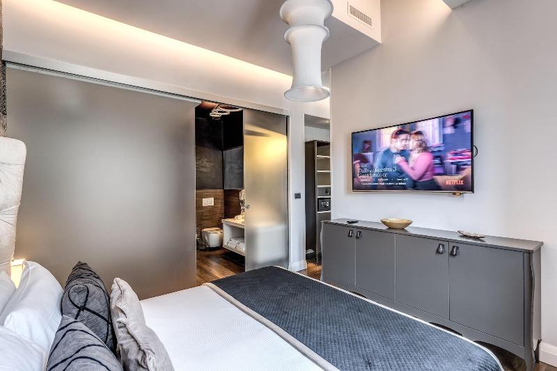 Rhea Silvia Luxury Rooms Spagna - Oda