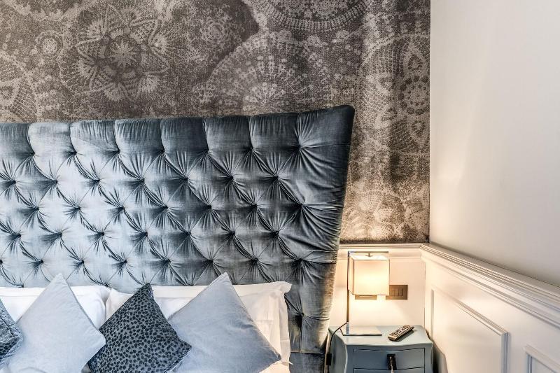 Rhea Silvia Luxury Rooms Spagna - Oda
