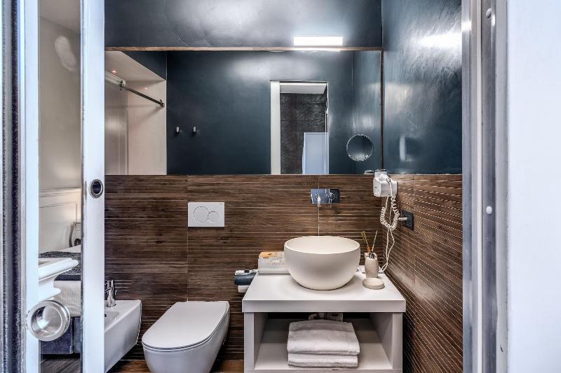 Rhea Silvia Luxury Rooms Spagna - Oda